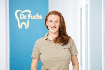 Fluturie Scheiner bei Zahnarzt Dr. Fuchs